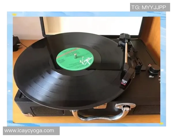 黑胶复兴潮流:探寻实体唱片背后的文化魅力与时代意义 黑胶复兴潮流:探寻实体唱片背后的文化魅力与时代意义